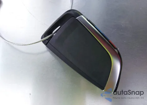 2021 BMW X4 M z USA, uszkodzony, nr VIN 5YMUJ0C04M9D00744